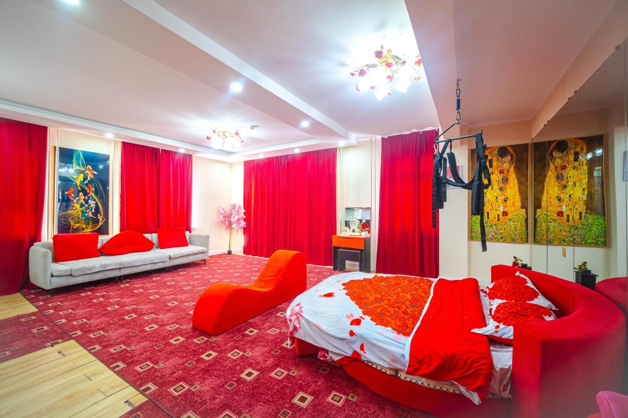 Eagle Town Serviced Apartment Ulaanbaatar Esterno foto
