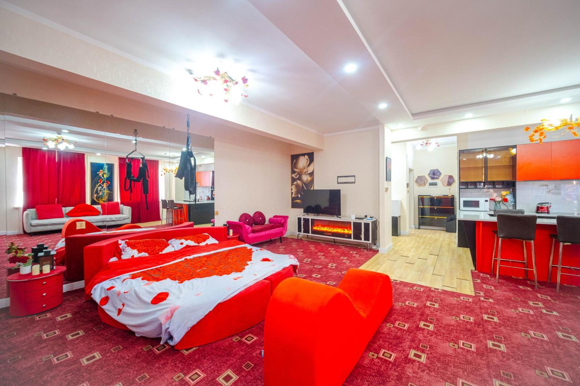 Eagle Town Serviced Apartment Ulaanbaatar Esterno foto