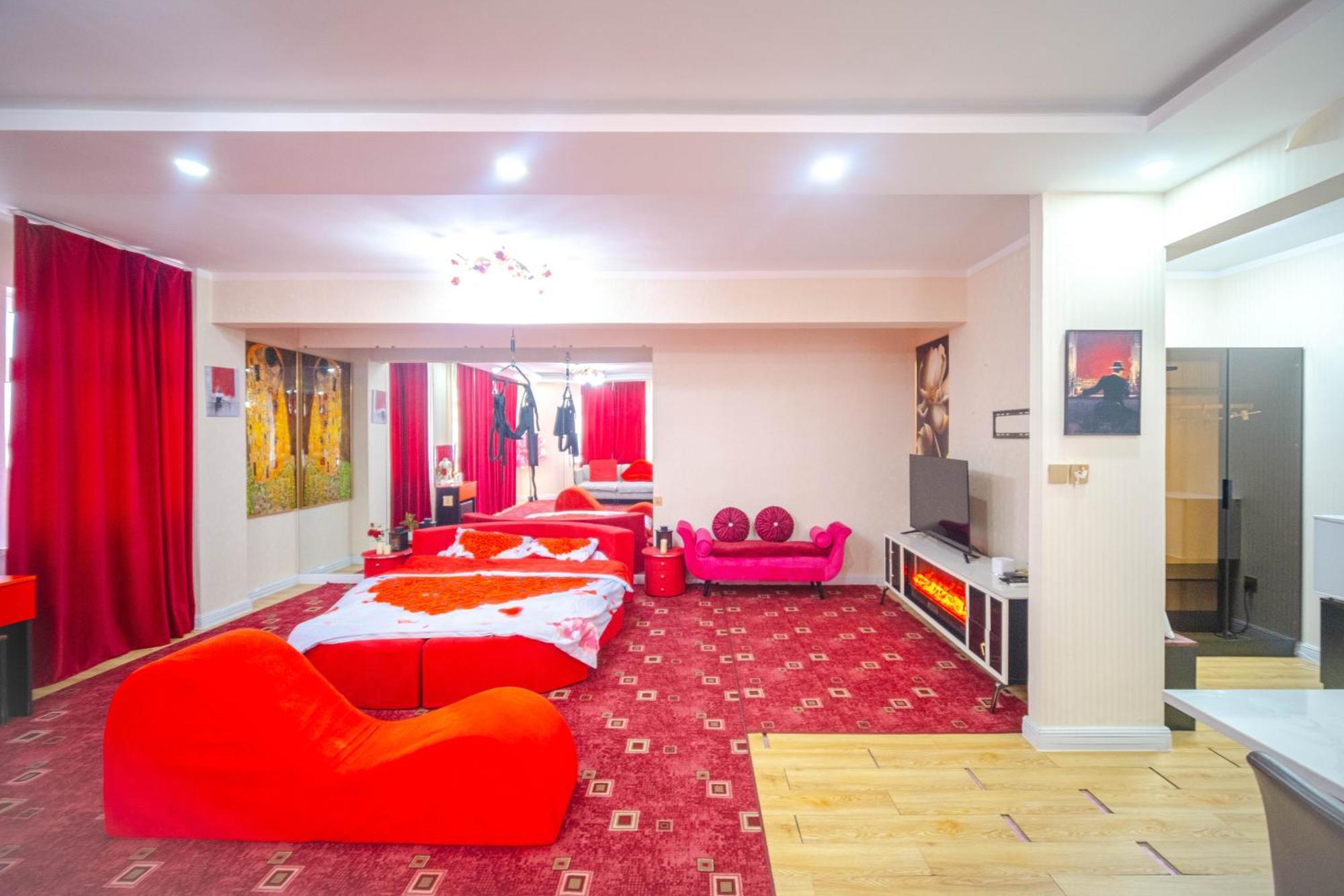 Eagle Town Serviced Apartment Ulaanbaatar Esterno foto
