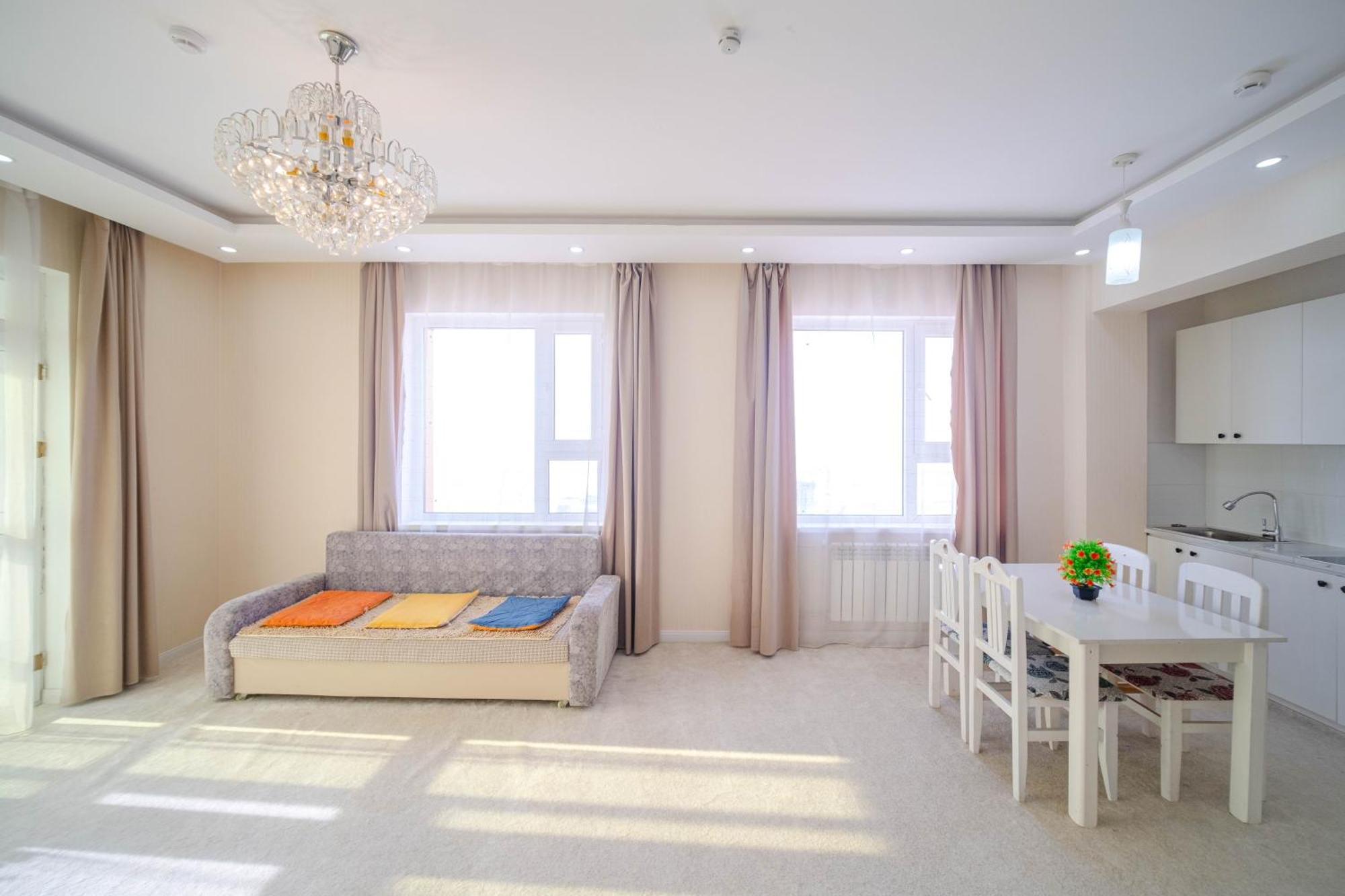 Eagle Town Serviced Apartment Ulaanbaatar Esterno foto